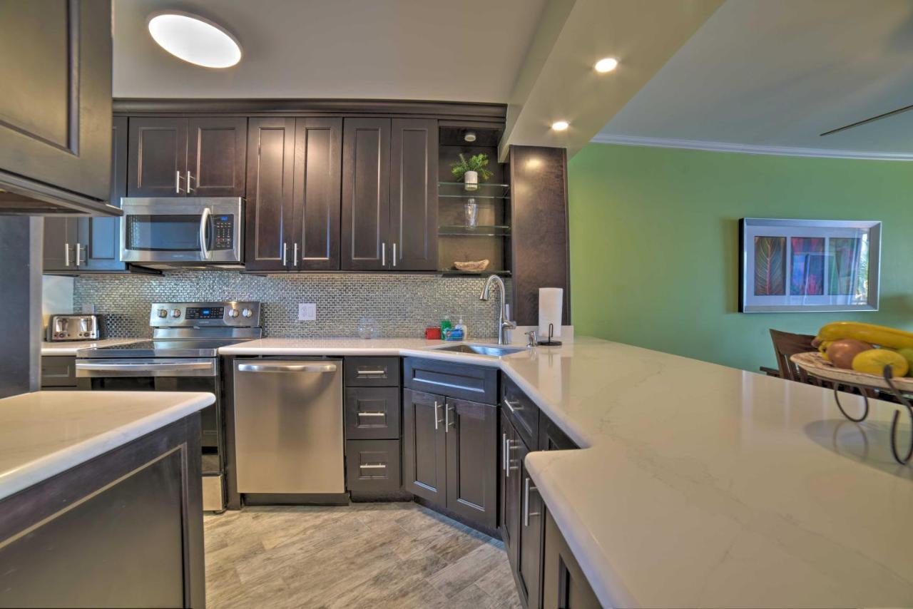Beachfront Kihei Sanctuary With Lanai And Ocean Views! Bagian luar foto